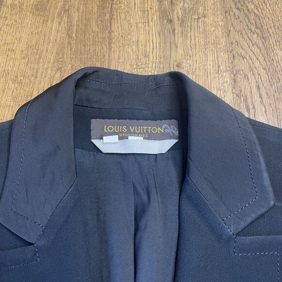 Authentic Louis Vuitton Uniformes Blazer Jacket Black with Gold Accents Sz 40 - Picture 2 of 9